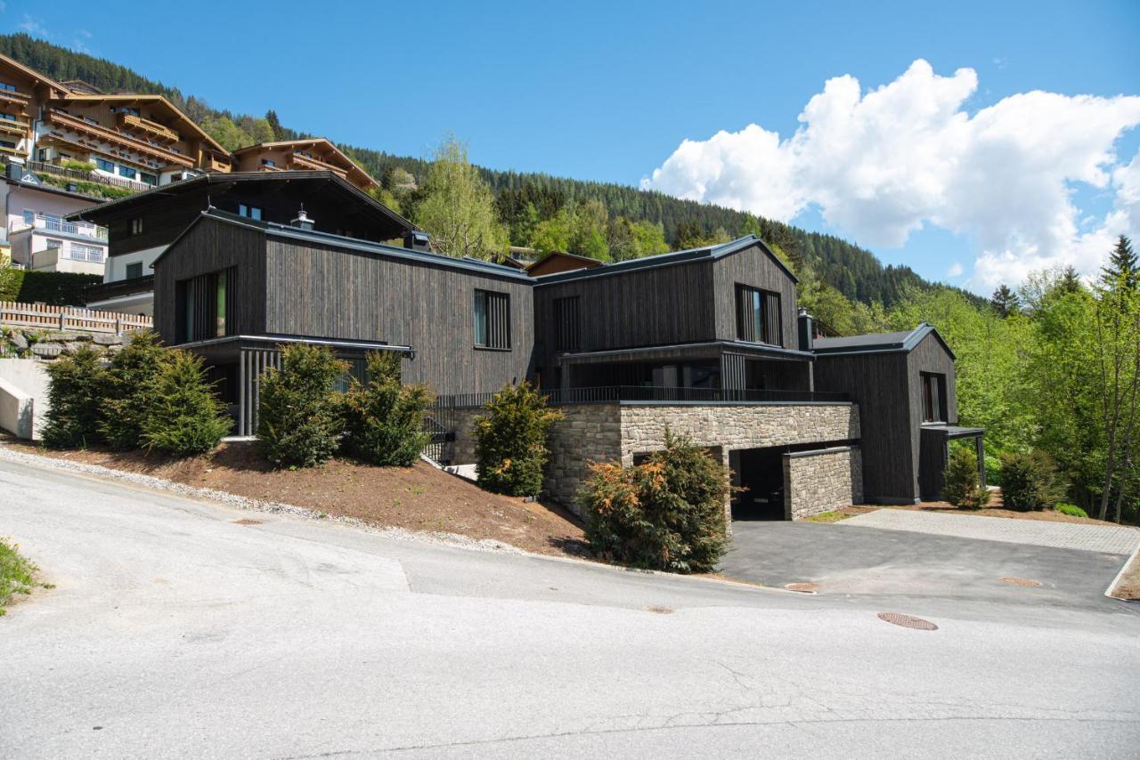 Max Relax Summercard Included Ski In-Ski Out Zell am See Exterior photo